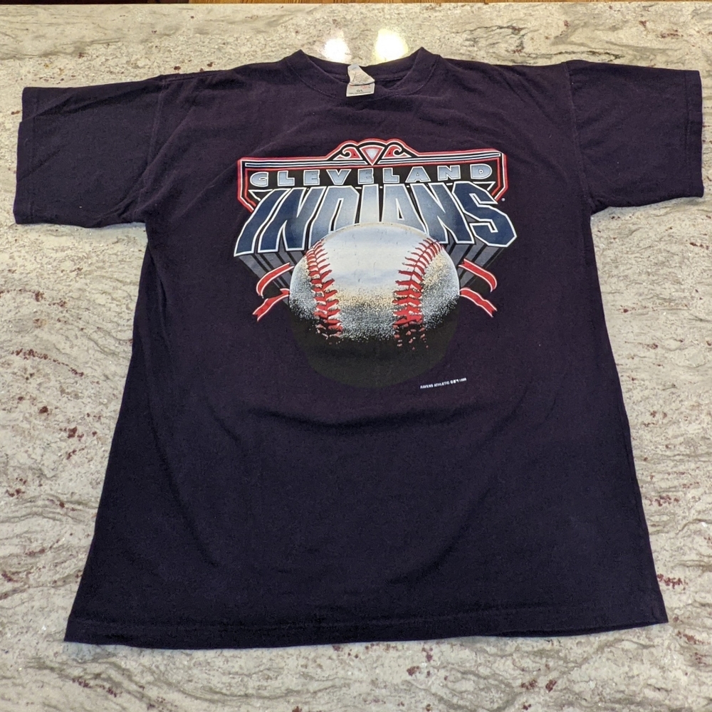 MLB Cleveland Indians Vintage T-shirt Navy Size Large 1996 Shirt Sleeve